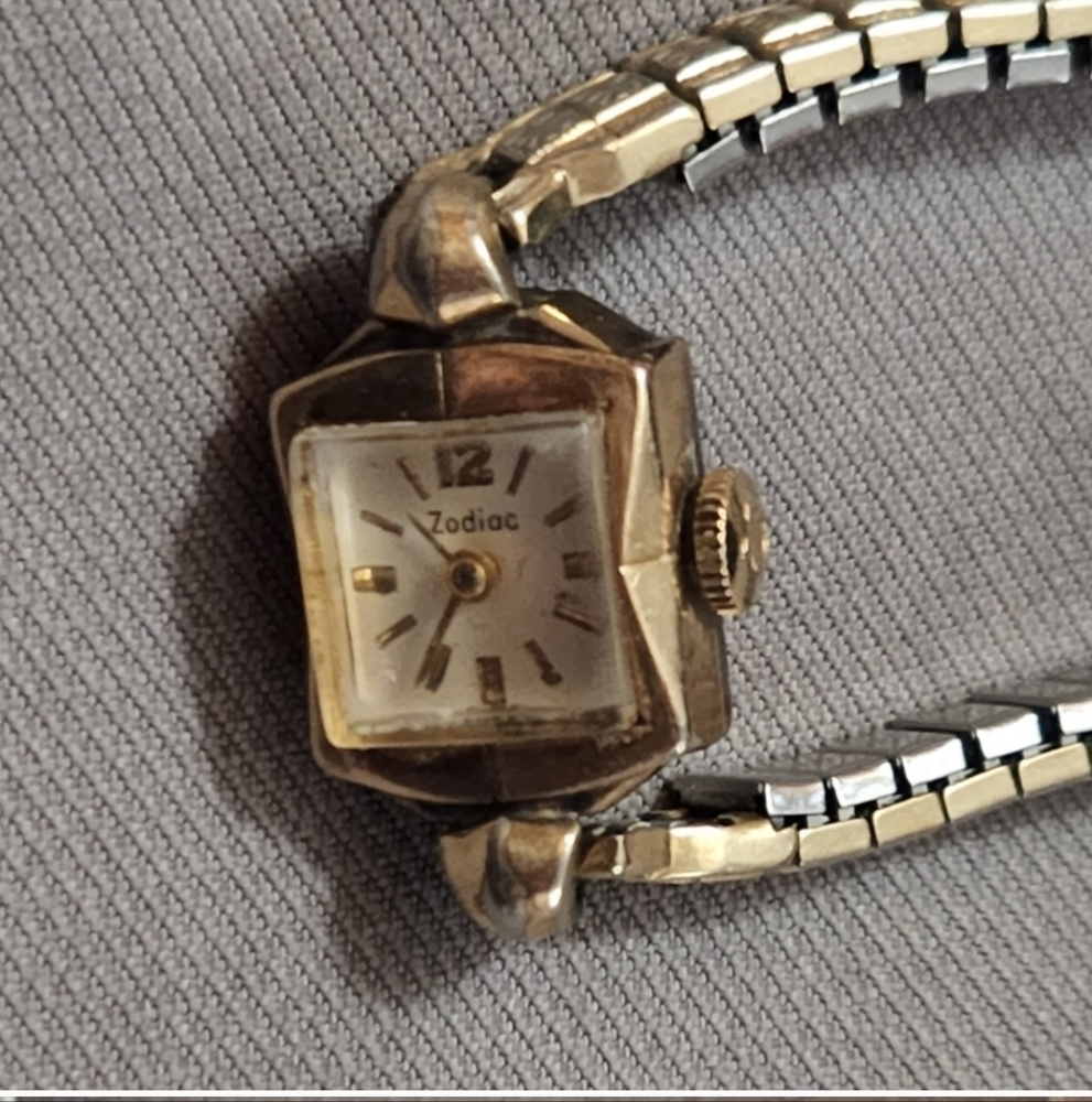 Antique Zodiac Gold Women's Watch Vintage - Picture 10 of 11